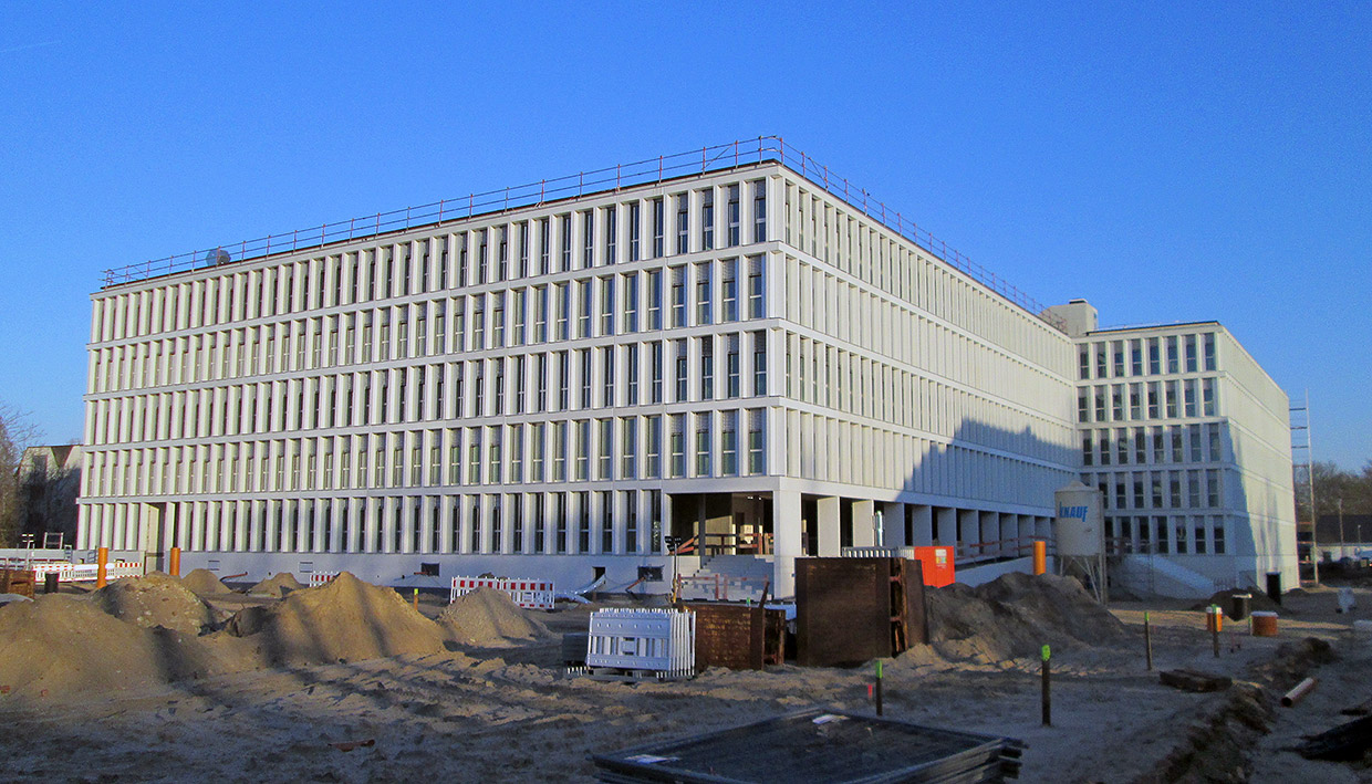 Ansicht weiterer Baukörper . Neubau Bundespolizeipräsidium, Potsdam Ansicht weiterer Baukörper . Neubau Bundespolizeipräsidium, Potsdam