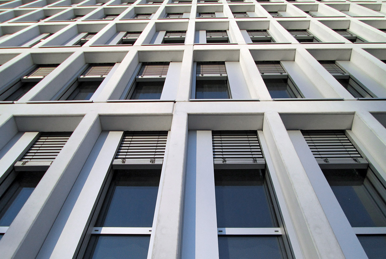 Detailansicht Gliederung Außenfassade / Fensteraufbau . Neubau Bundespolizeipräsidium, Potsdam Detailansicht Gliederung Außenfassade / Fensteraufbau . Neubau Bundespolizeipräsidium, Potsdam