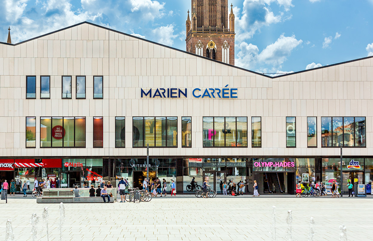 Ansicht Fassade . Neubau Einzelhandelszentrum Marien Carrée in Neubrandenburg Ansicht Fassade . Neubau Einzelhandelszentrum Marien Carrée in Neubrandenburg