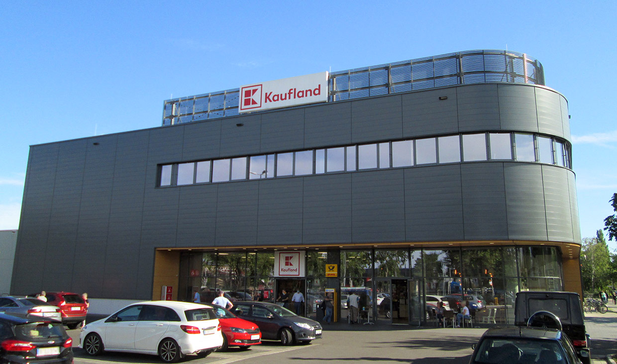 Ansicht Kauflandfiliale Eingangsbereich . Neubau Verbrauchermarkt, Berlin-Spandau