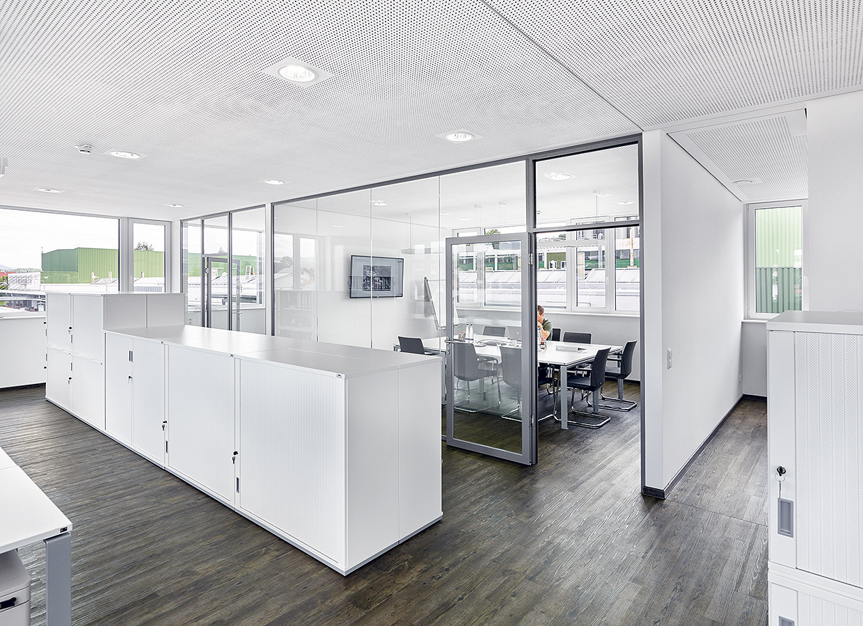 Innenraumgestaltung Büro- und Besprechungsbereich . Rehau Erweiterung Werk Viechtach Innenraumgestaltung Büro- und Besprechungsbereich . Rehau Erweiterung Werk Viechtach