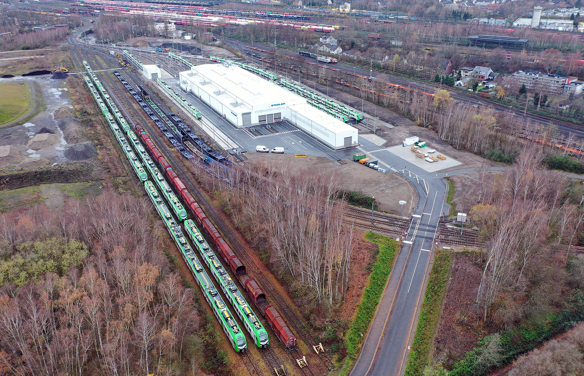 Luftbild/ Ansicht Wartungs- und Reparaturhalle . Neubau Instandhaltungs-Werkstatt für Regionalbahnzüge, Herne