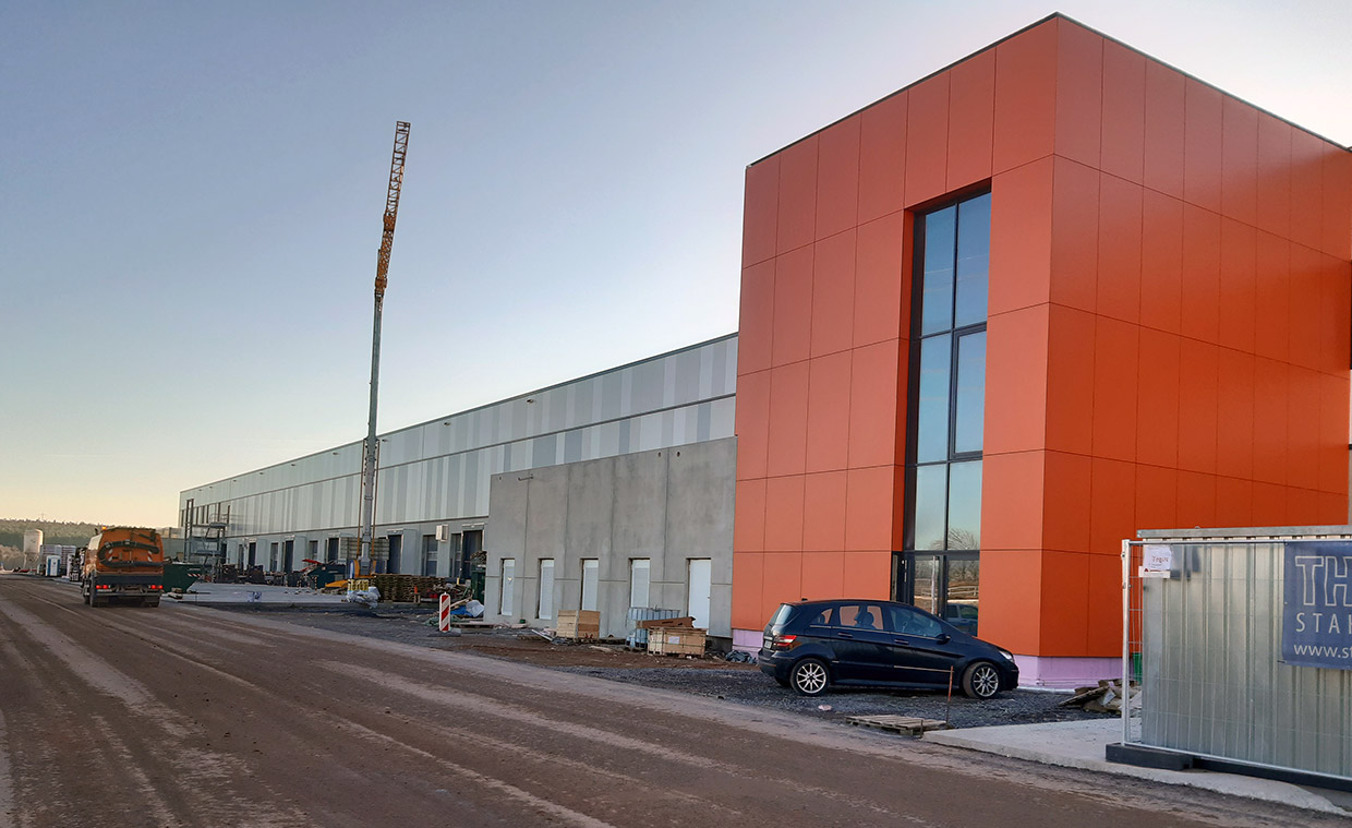 Ansicht Verladebereich . Neubau Logistikzentrum Tegut, Michelsrombach Ansicht Verladebereich . Neubau Logistikzentrum Tegut, Michelsrombach