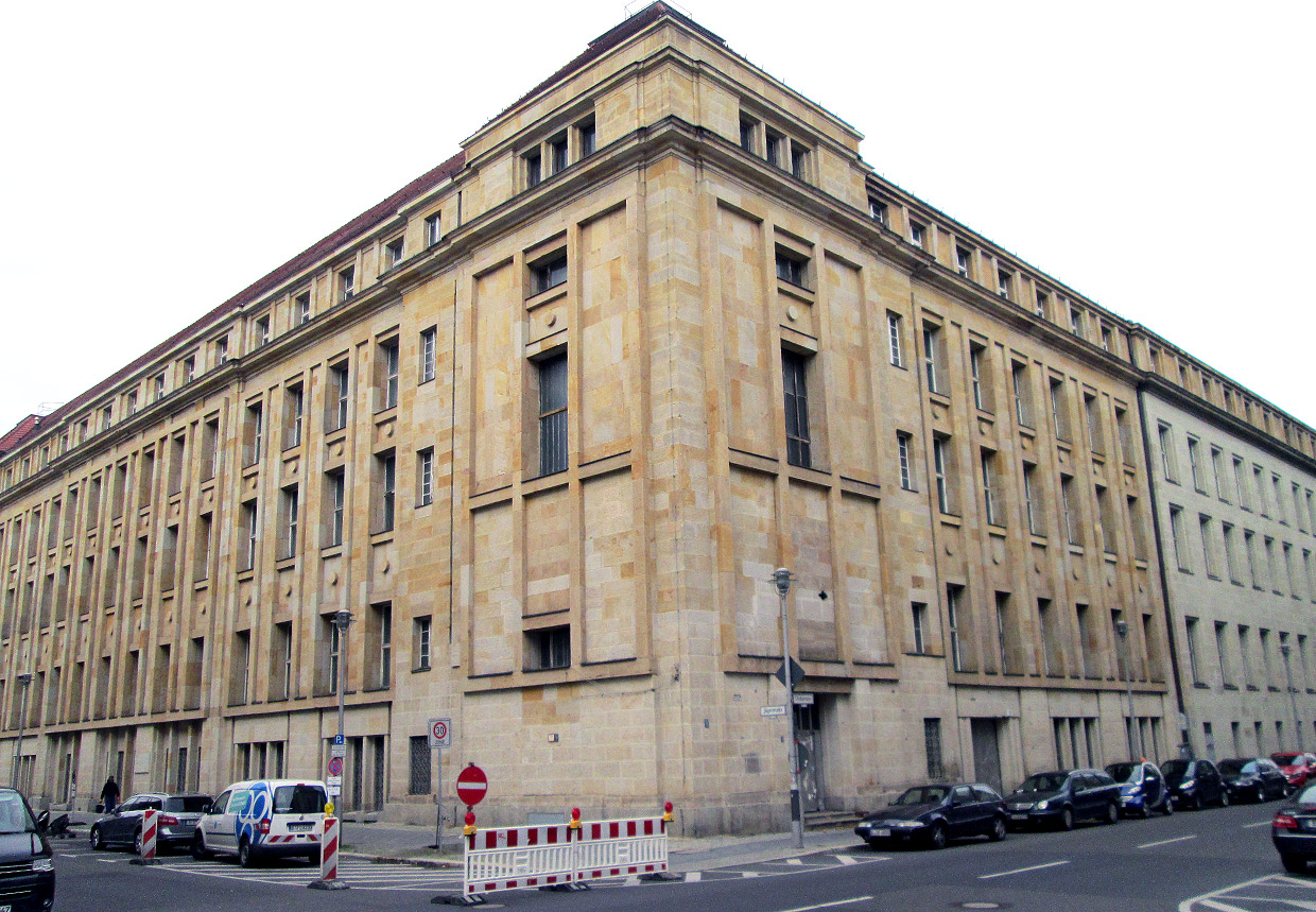 Gebäudeansicht Mauerstraße / Jägerstraße . Sanierung Bundesministerium für Gesundheit, Berlin