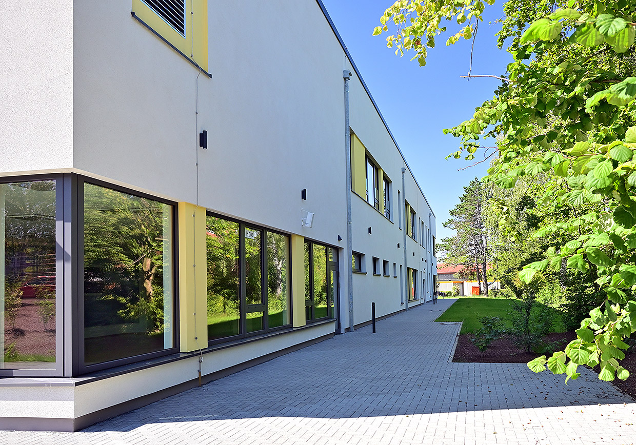 Aussenfassade Schulgebäude . Neubau Albert-Einstein-Schule, Laatzen Aussenfassade Schulgebäude . Neubau Albert-Einstein-Schule, Laatzen