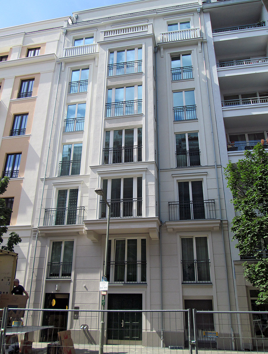 Straßenansicht Aussenfassadenversionen Seydelstraße . Neubau Mehrfamilienhaus, Beuthstraße Berlin Straßenansicht Aussenfassadenversionen Seydelstraße . Neubau Mehrfamilienhaus, Beuthstraße Berlin