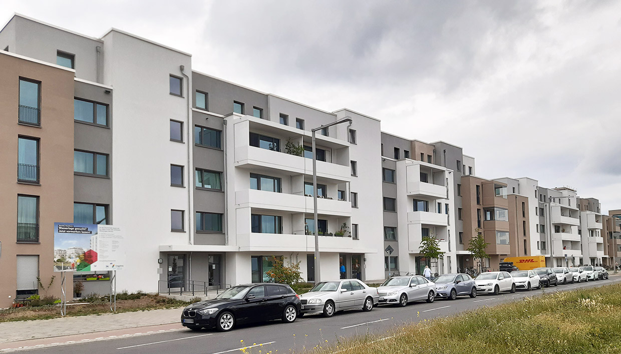 weitere Fassadenansichten im Neubaugebiet . Neubau Wasserstadt Oberhavel, Berlin-Spandau weitere Fassadenansichten im Neubaugebiet . Neubau Wasserstadt Oberhavel, Berlin-Spandau